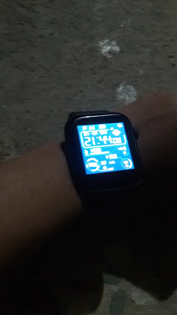 ساعت هوشمند مدل 1009 t500