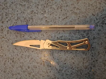 چاقو سفری مدل CARABINN