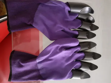 دستکش باغبانی مدل  چنگک دار دوقلو 01