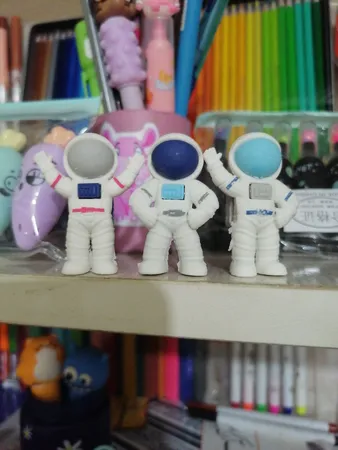 پاک کن مدل فضانورد مجموعه 3 عددی