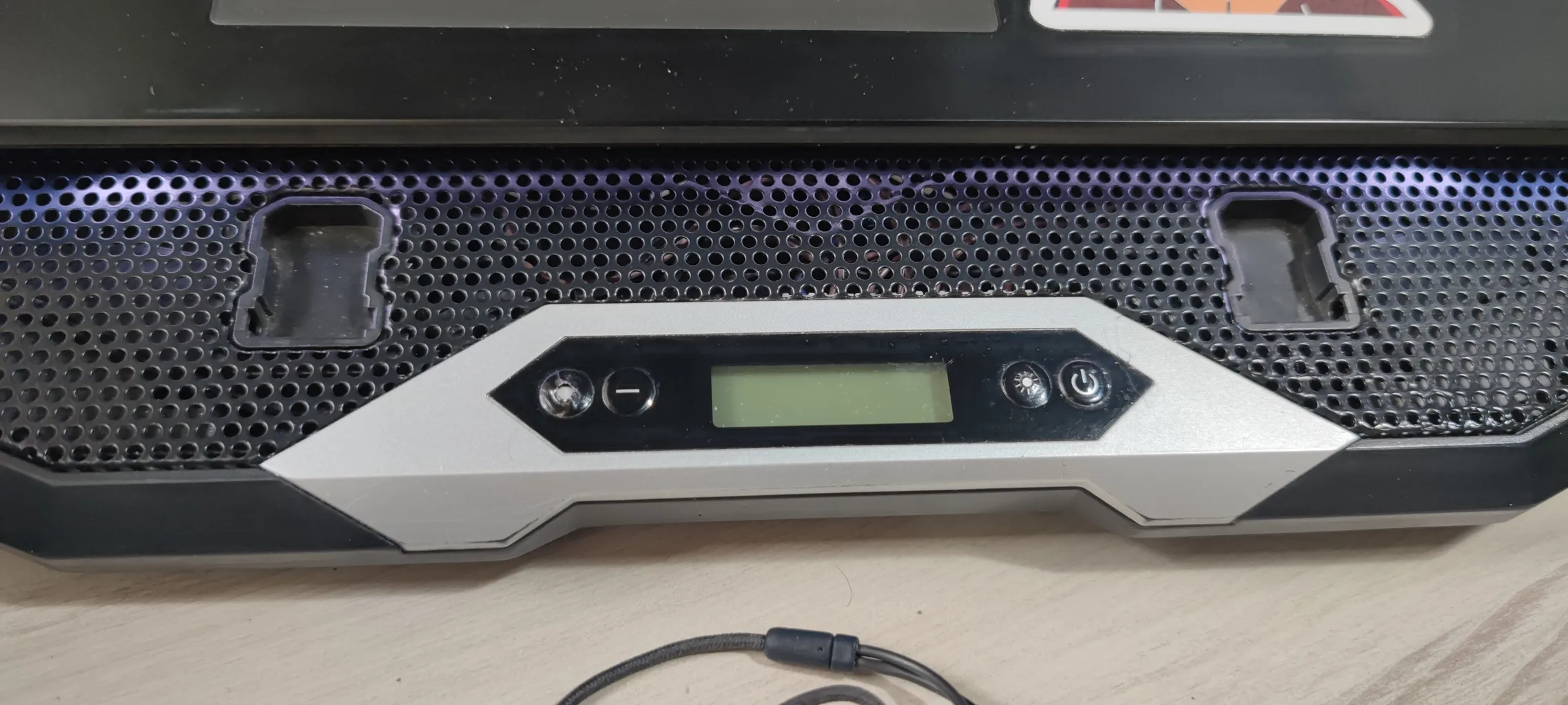 پایه خنک کننده لپ تاپ آیس کورل مدل K9