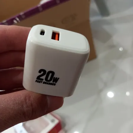 شارژر دیواری 20 وات تسکو مدل TTC 65