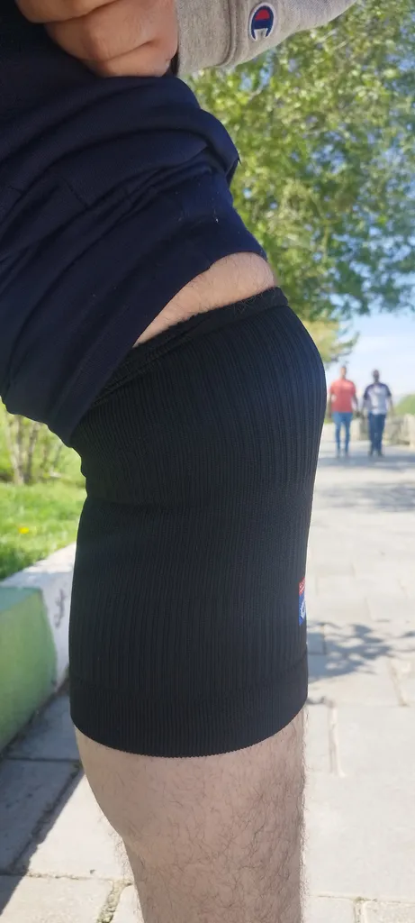 زانوبند ورزشی مدل Free-S بسته 2 عددی