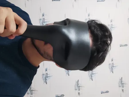 ماسک ایفای نقش مدل مافیا طرح ماموت به همراه کیف بسته 10 عددی