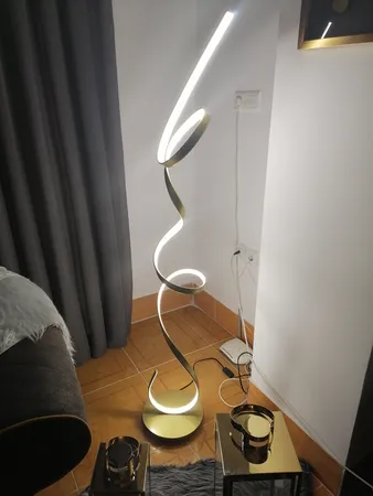 آباژور ایستاده پادینا مدل مدرن کد AG150