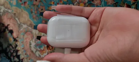 هدفون بلوتوثی مدل AirPods Pro 2nd Generation همراه با محفظه شارژ
