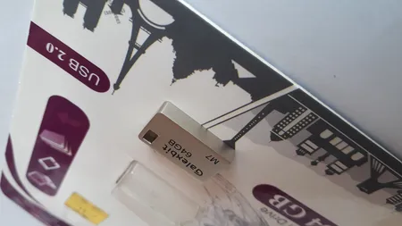 فلش مموری گلکسبیت مدل .M7 ظرفیت 64 گیگابایت