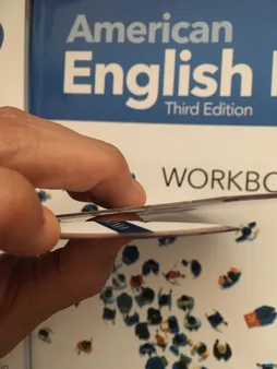 کتاب American English File 2 Third Edition اثر جمعی از نویسندگان انتشارات الوند پویان