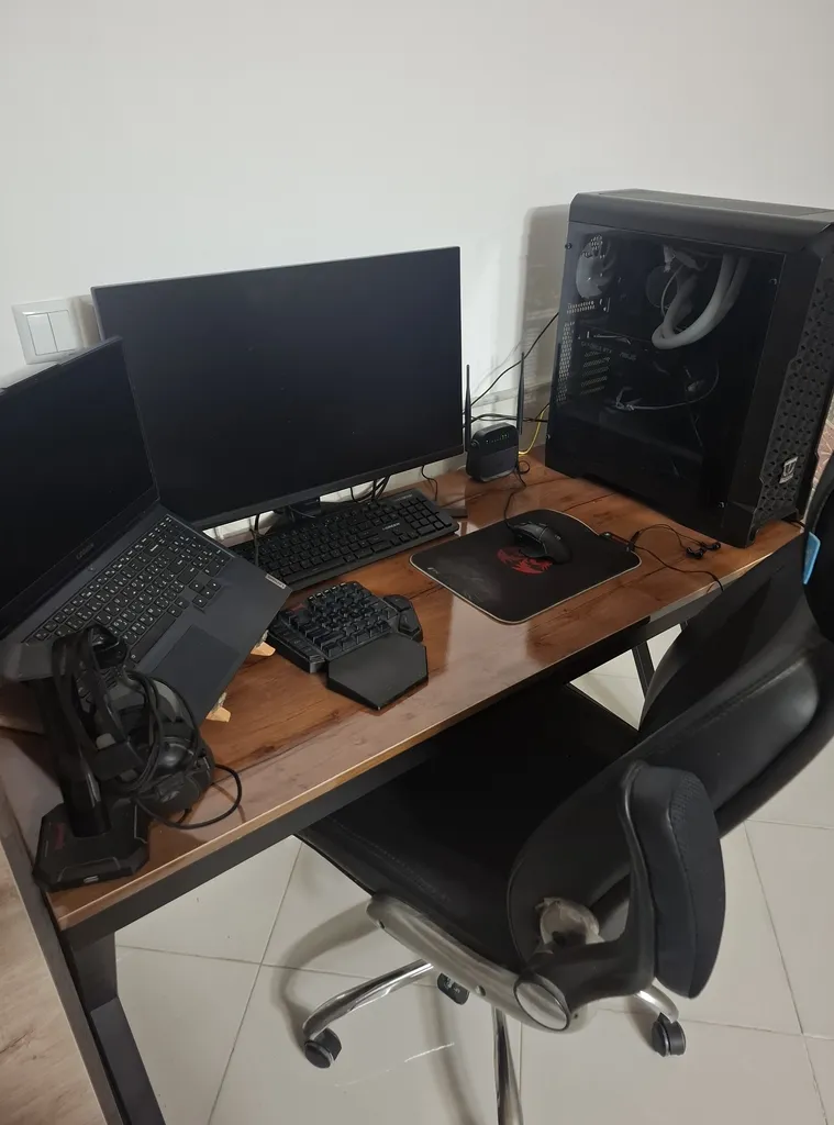 میز کامپیوتر مدل Pc-106