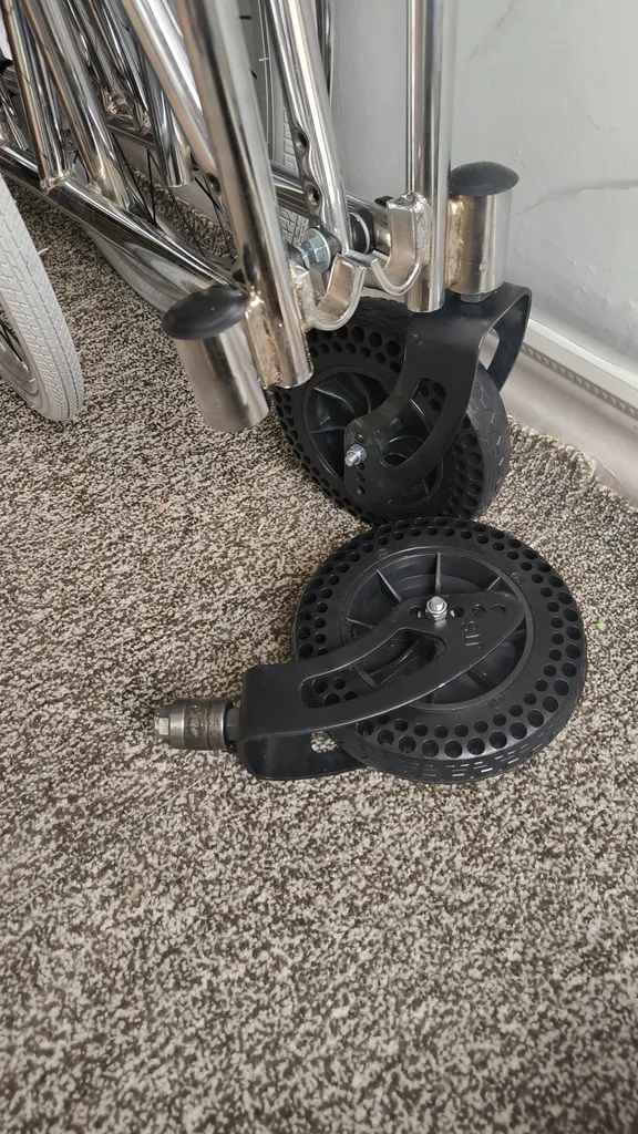 ویلچر جی تی اس مدل 809A