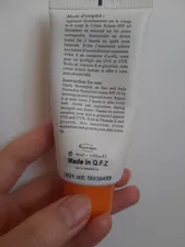 تجریه خرید کرم ضدآفتاب رنگی درموبای مدل SPF65، مناسب پوست‌های چرب، حجم 50 میلی‌لیتر