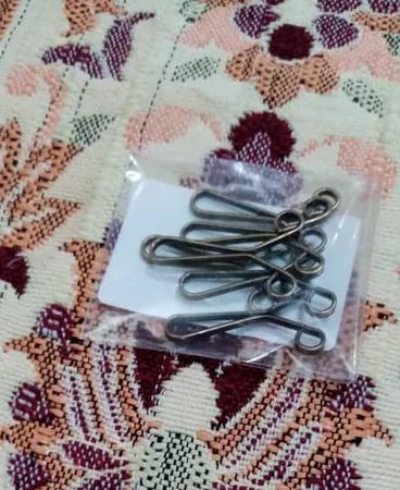 گیره روسری کد 102 بسته 6 عددی