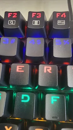 کیبورد گیمینگ ردراگون مدل K208، سوییچ مکانیکال آبی، Full-Size، نورپردازی RGB