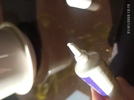 کرم ترمیم کننده پوست صورت درمالیفت مدل سیکالیفت مناسب پوست‌های آسیب‌دیده حجم 30 میلی لیتر