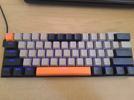 کیبورد گیمینگ ردراگون مدل Dragonic Elite K530 Pro، سوییچ مکانیکال قرمز، Tenkeyless، نورپردازی RGB