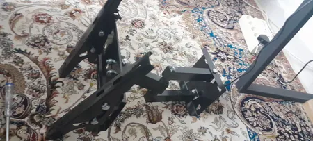 پایه دیواری تلویزیون تی وی آرممدل tvarm TB43 مناسب برای تلوزیون 22 تا 43 اینچ