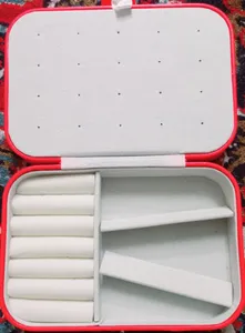 تجریه خرید جعبه جواهرات جولری باکس تو مدل چرمی مسافرتی