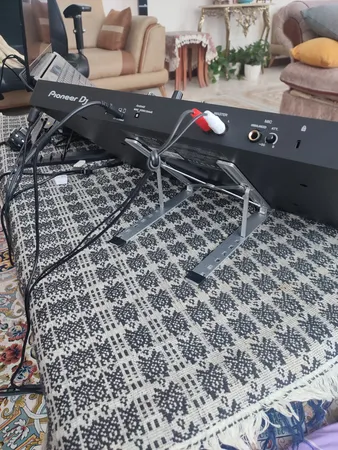 پایه نگهدارنده لپ تاپ مدل 001