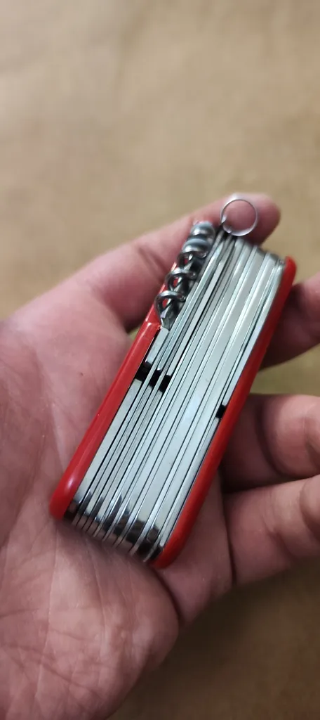 چاقو 18 کاره سفری جی فی نی مدل G-18