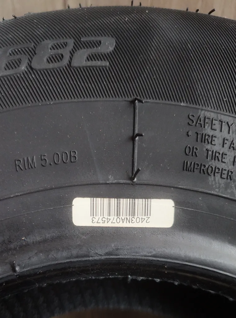 لاستیک خودرو اُویشن مدل VI682_77T سایز 13 / 65 / 165 میلی‌متر تولید سال 2024 - 2 حلقه