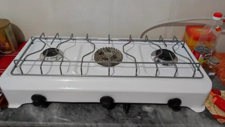 اجاق گاز صفحه ای مدل رومیزی سه شعله