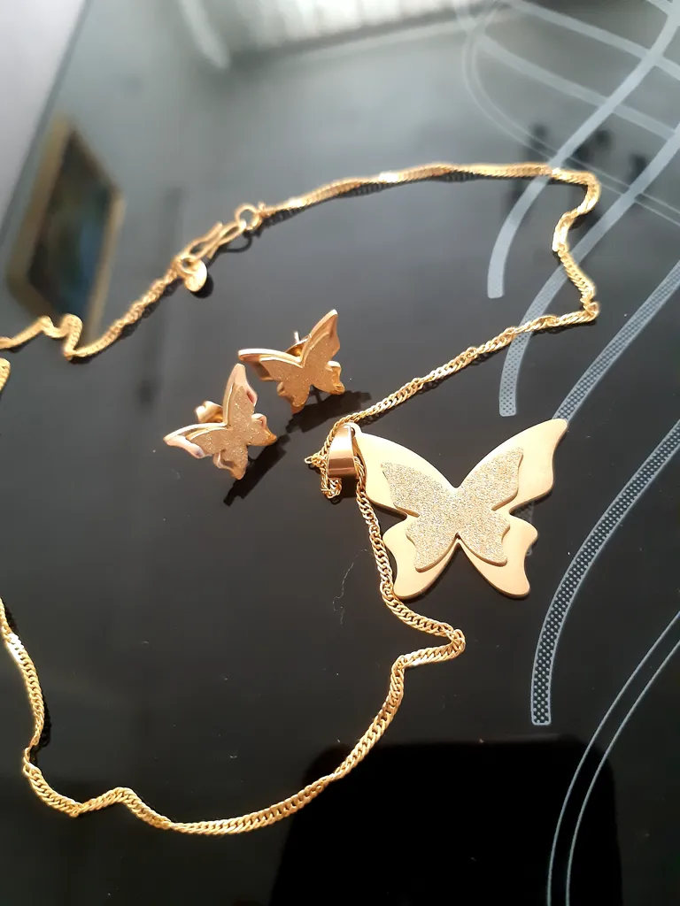 نیم ست سین گالری طرح پروانه سواچ sn203