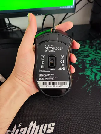 ماوس مخصوص بازی ریزر مدل DEATHADDER ESSENTIAL RZ01