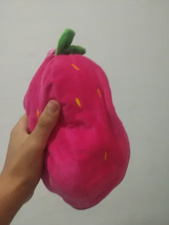 عروسک طرح خرگوش میوه ای مدل توت فرنگی کد JIMI110 ارتفاع 20 سانتی‌ متر