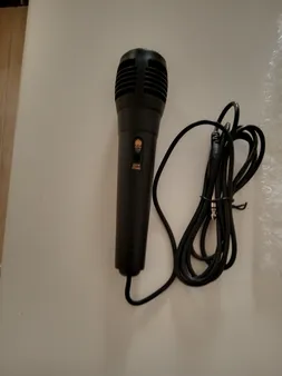 میکروفون مدل ِDYNAMIC