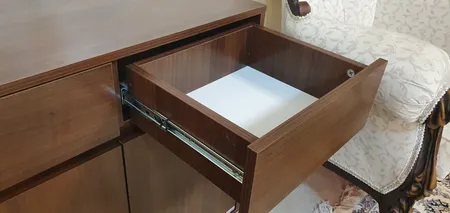 کنسول دکوراسیون مدرن هادیذ مدل کالچو کد HC