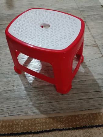 چهارپایه حمام مدل fg67890