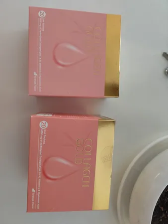 ساشه کلاژن گلد آدریان بسته 20 عددی