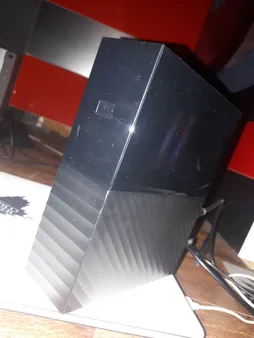 هارد اکسترنال وسترن دیجیتال مدل My Book Desktop ظرفیت چهار ترابایت دارای رابط USB Type-A 3.0