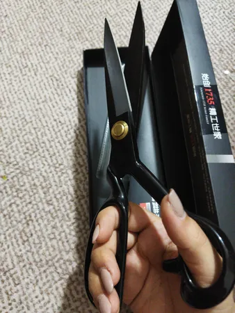 قیچی خیاطی وای دی ال مدل GH10