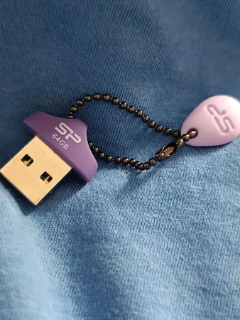 فلش مموری USB 3.1 سیلیکون پاور مدل Jewel J30 ظرفیت 64 گیگابایت