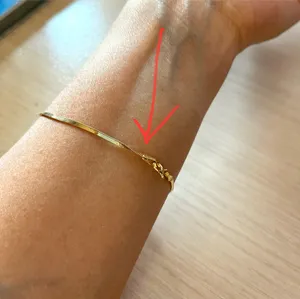 تجریه خرید دستبند هرینگبون طلا 18 عیار زنانه ناریا کد N01