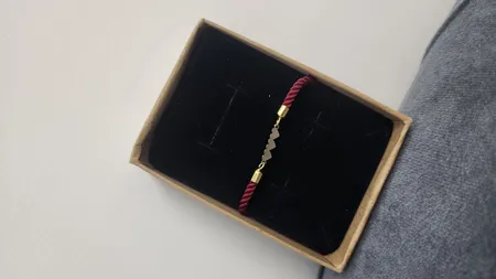 دستبند طلا 18 عیار دخترانه مدل قلب در قلب