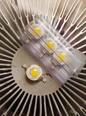 پاور ال ای دی 1 وات مدل TAKP-85 بسته 4 عددی