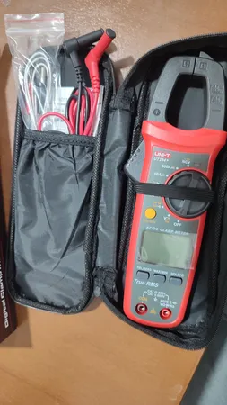 آمپرمتر کلمپی یونی-تی مدل UT204 PLUS