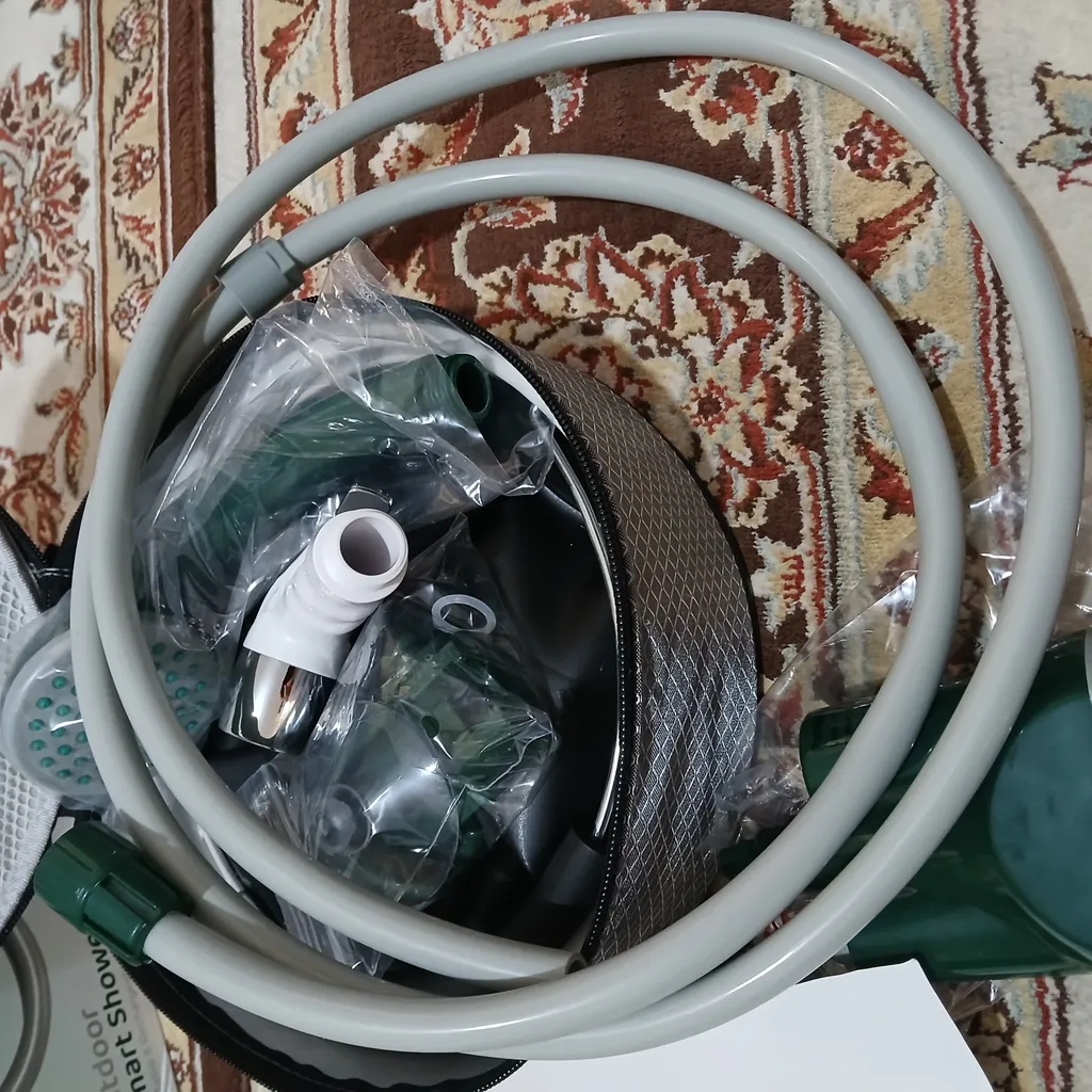 دوش سفری گرین لاین مدل GNOTDSHWGN