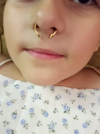 پیرسینگ بینی زنانه پایتخت مدل PS209