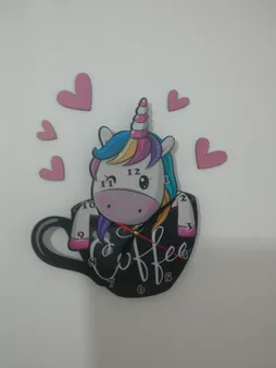 ساعت دیواری کودک باروچین مدل تک شاخ و فنجان کد 80