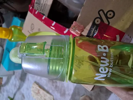 قمقمه مدل نیو ای اسپری دار گنجایش 0.7 لیتر