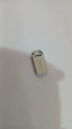 فلش مموری وریتی مدل V-819 ظرفیت 64 گیگابایت با رابط USB