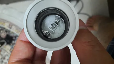 تبدیل سرپیچ لامپ E14 به E27 مدل T2 مجموعه 4 عددی