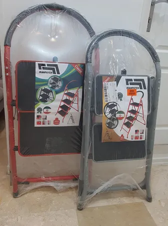 نردبان 2 پله ایران پایه  مدل 0002