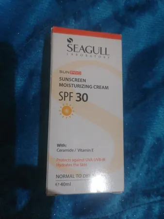 کرم ضدآفتاب و مرطوب‌کننده سی گل مدل Sunpro، حجم 40 میلی‌لیتر