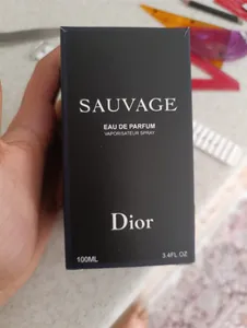 تجریه خرید ادوپرفیوم مردانه نیفتی مدل ساواج دیور با رایحه خنک حجم 100 میلی‌لیتر