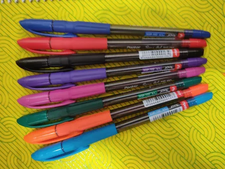 خودکار 8 رنگ پنتر مدل Semi Gel کد SGP102