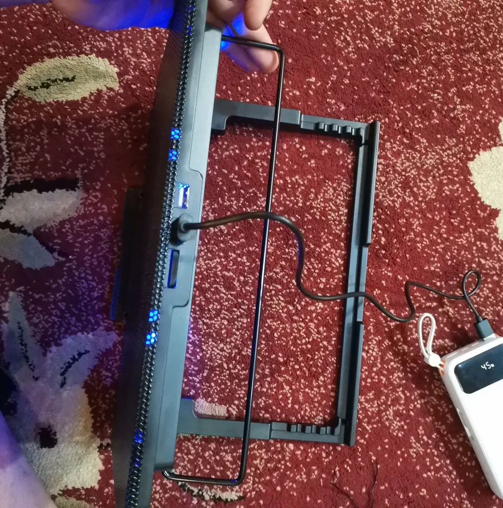 پایه خنک کننده لپ تاپ دی نت مدل S_200